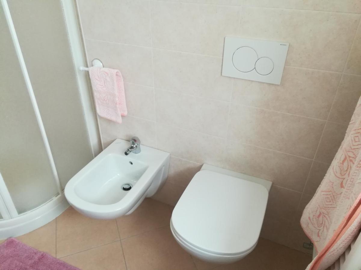 Ferrarini Apartman Riva del Garda Kültér fotó