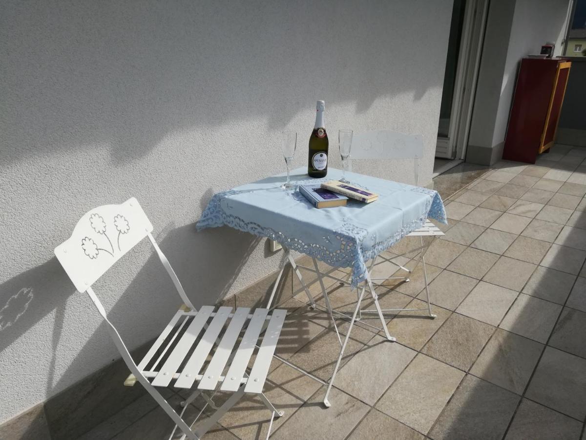 Ferrarini Apartman Riva del Garda Kültér fotó